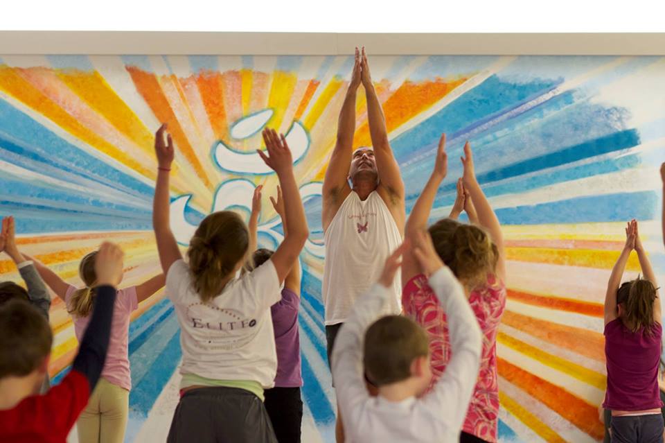 KHÓA ĐÀO TẠO HLV YOGA TRẺ EM 20 GIỜ GROOVYKIDS™