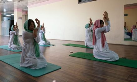 Yoga ở Afghanistan